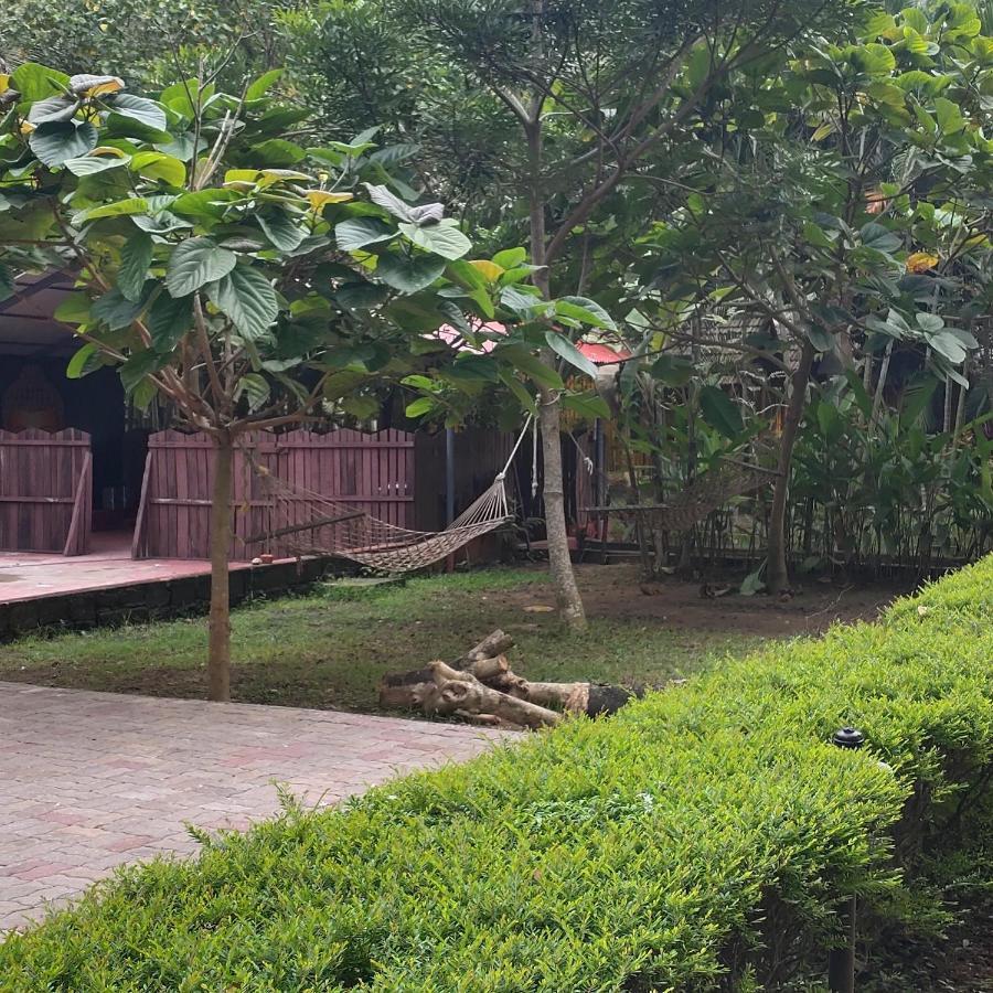 ורקלה Savithri Inn Cottage מראה חיצוני תמונה
