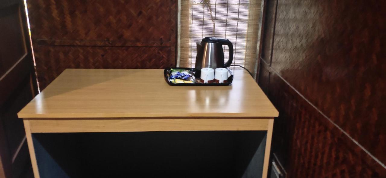 ורקלה Savithri Inn Cottage מראה חיצוני תמונה
