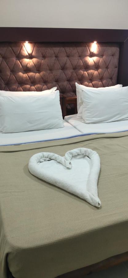 ורקלה Savithri Inn Cottage מראה חיצוני תמונה