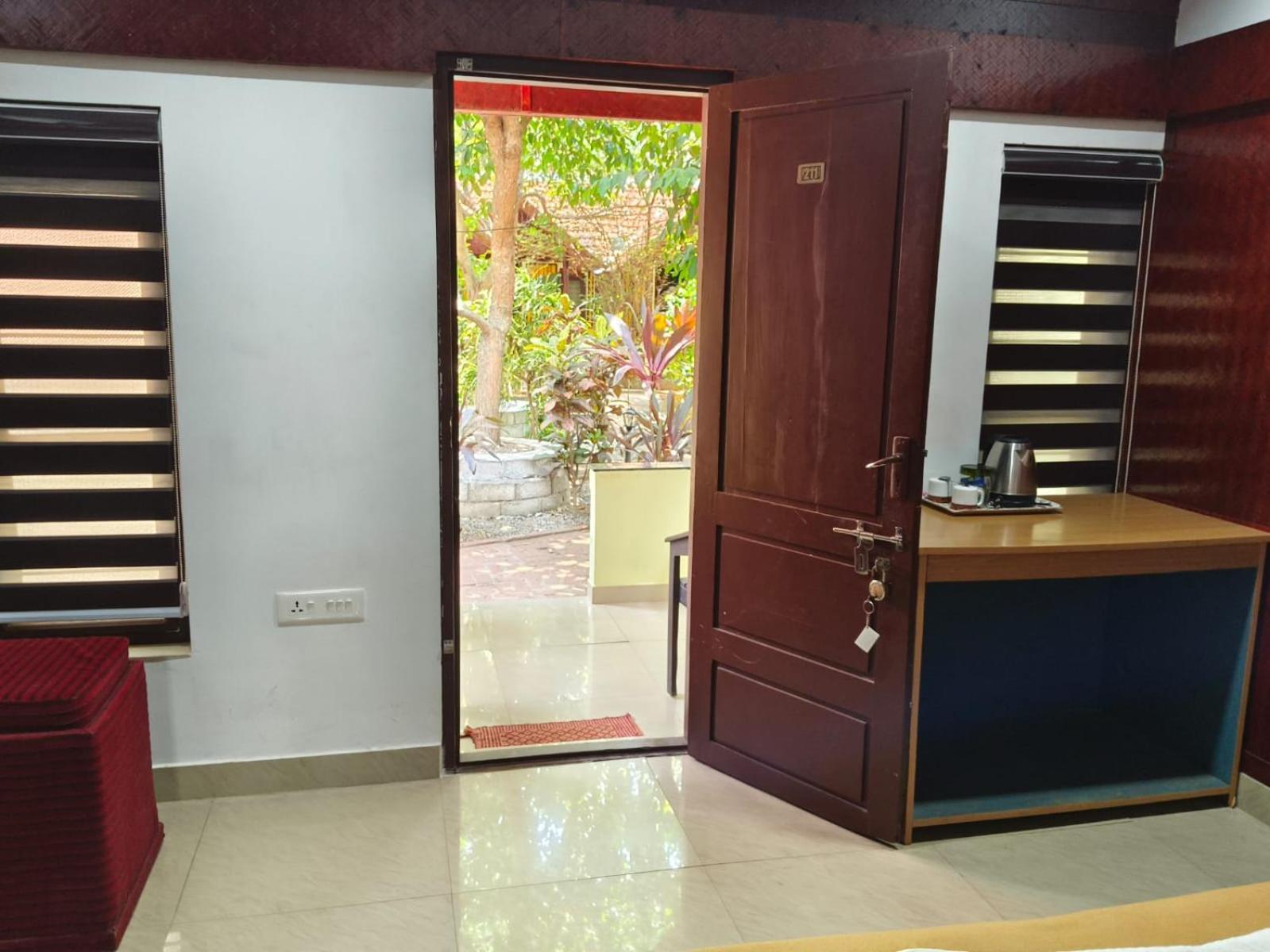 ורקלה Savithri Inn Cottage מראה חיצוני תמונה