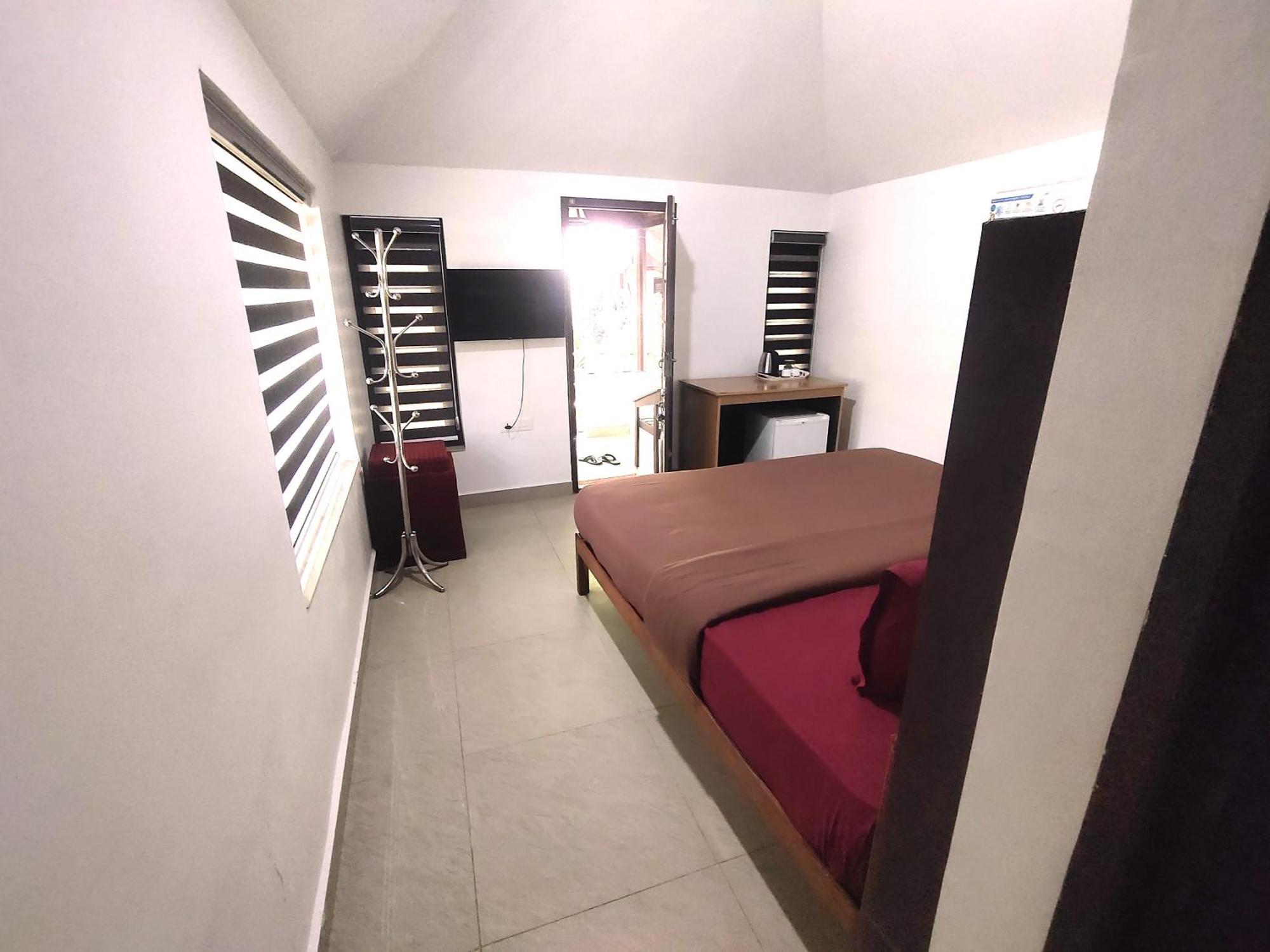 ורקלה Savithri Inn Cottage מראה חיצוני תמונה